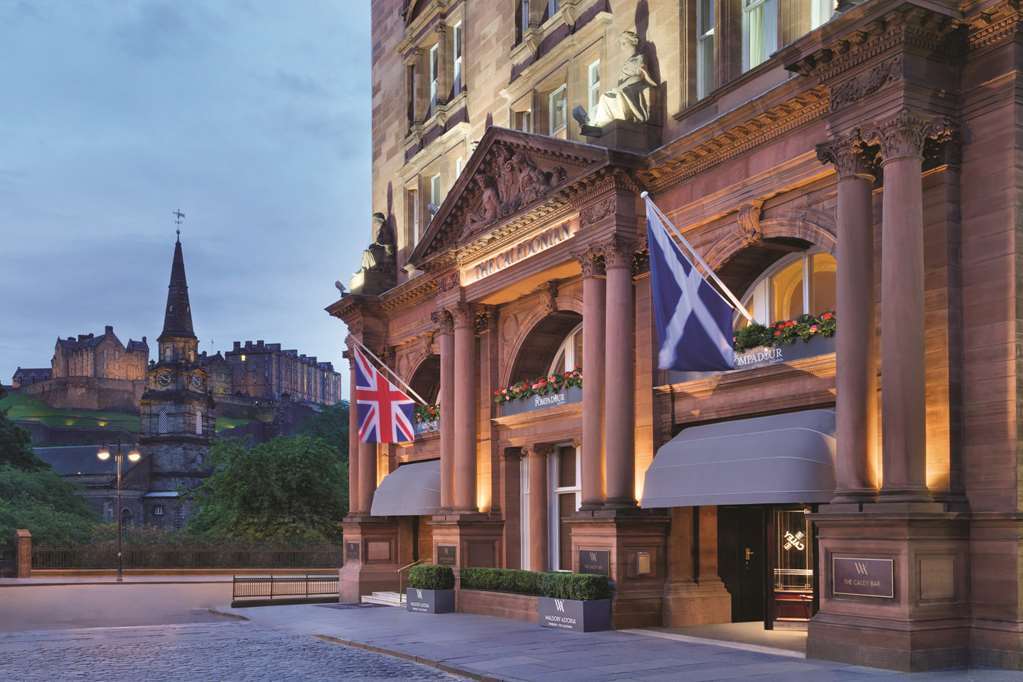 The Tudor Arms Hotel Cleveland - A Doubletree By Hilton Exterior foto